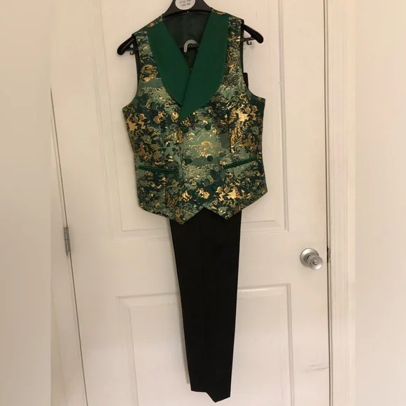 Green & Gold Camo Tuxedo – 3 Piece